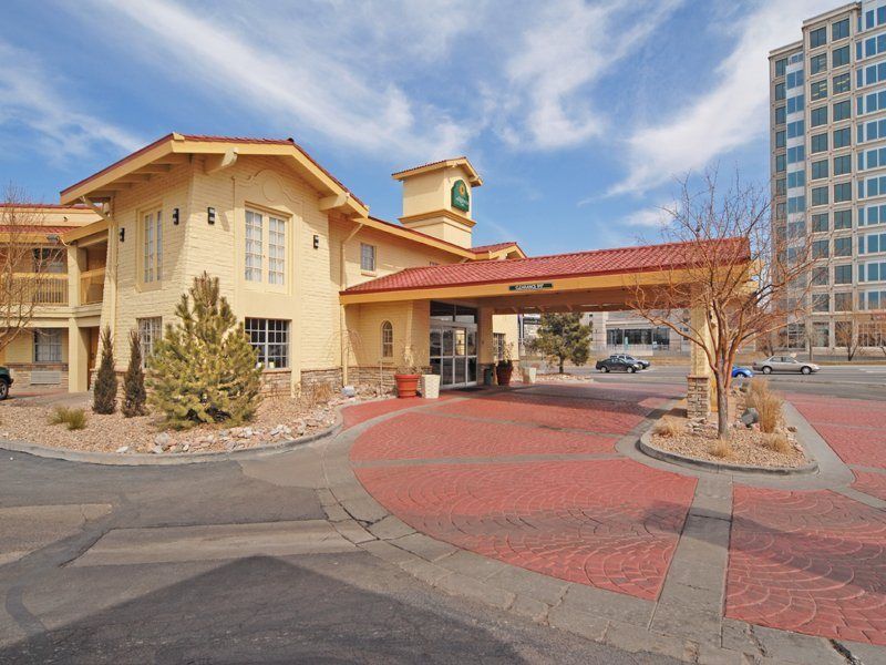 La Quinta Inn By Wyndham Denver Cherry Creek Экстерьер фото